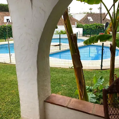 Elegant In Puerto Banus Apartment