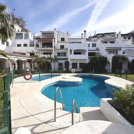 Elegant In Puerto Banus Marbella