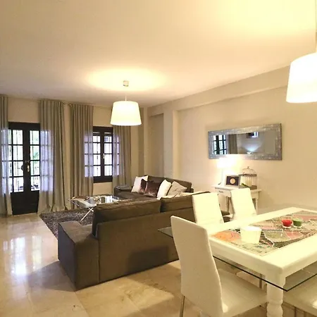 Elegant In Puerto Banus Apartment *